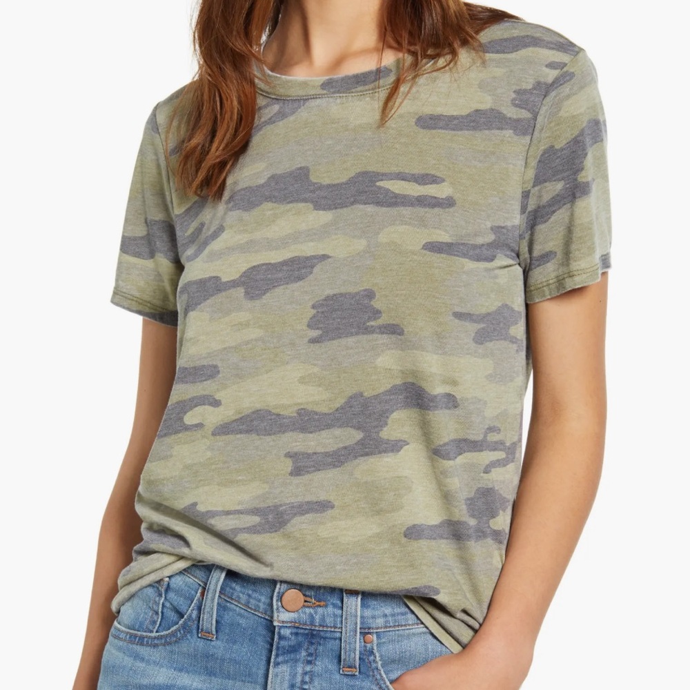 Lucky Brand Camo Print Women's T-Shirt